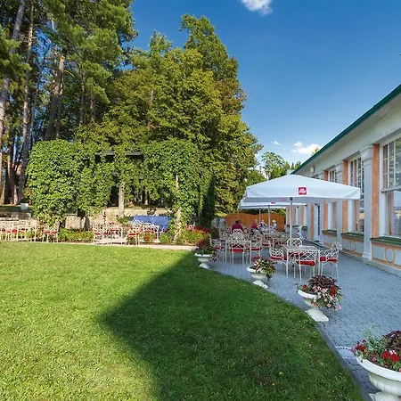 فندق Pawlik-aquaforum 4*