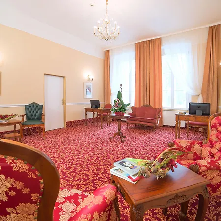 Pawlik-aquaforum ホテル Františkovy Lázně