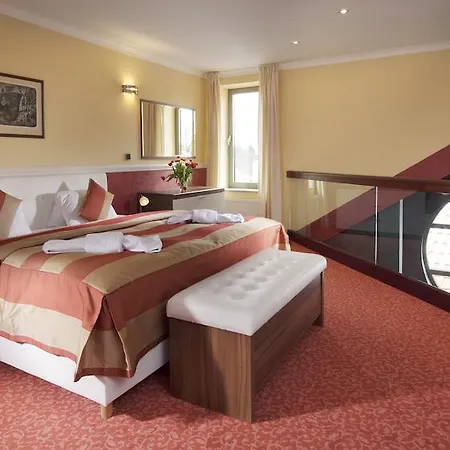 Hotel Pawlik-aquaforum 4*